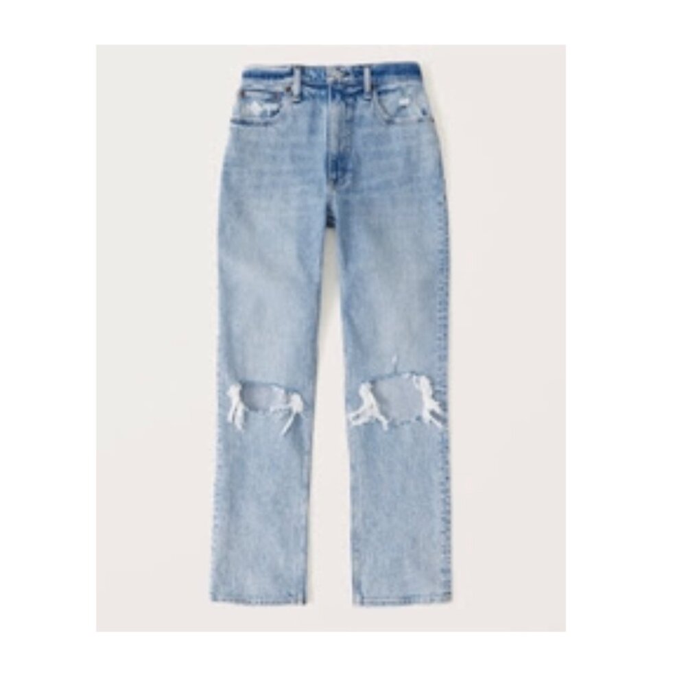 Abercrombie Curve Love 90s Ultra High Rise Light Wash Straight Jeans